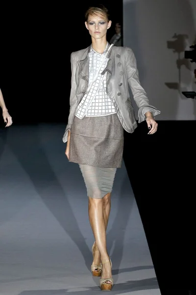 Look 22